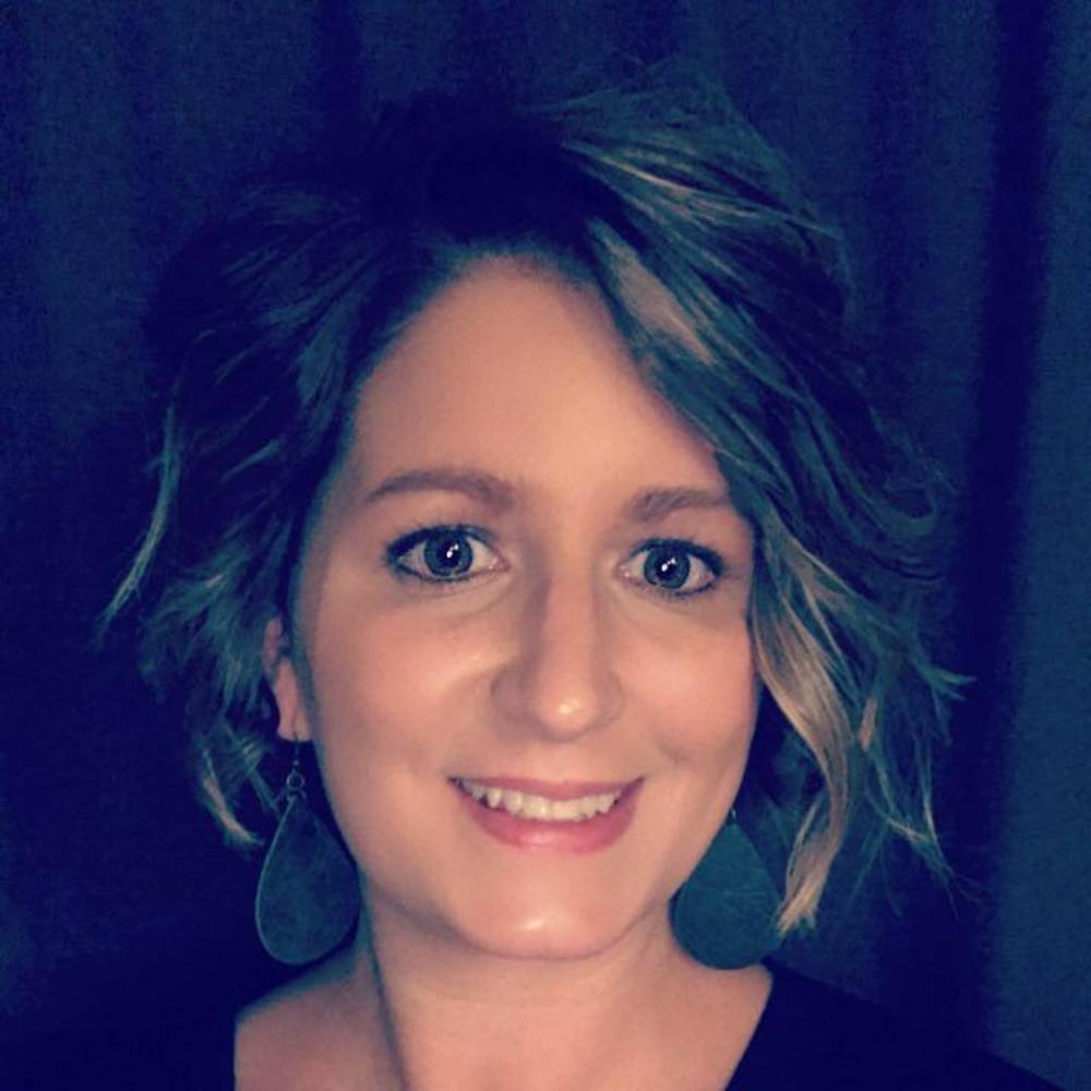 Meet your Posher, Jennifer
